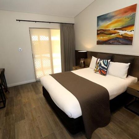 Rose & Crown Hotel Perth Esterno foto