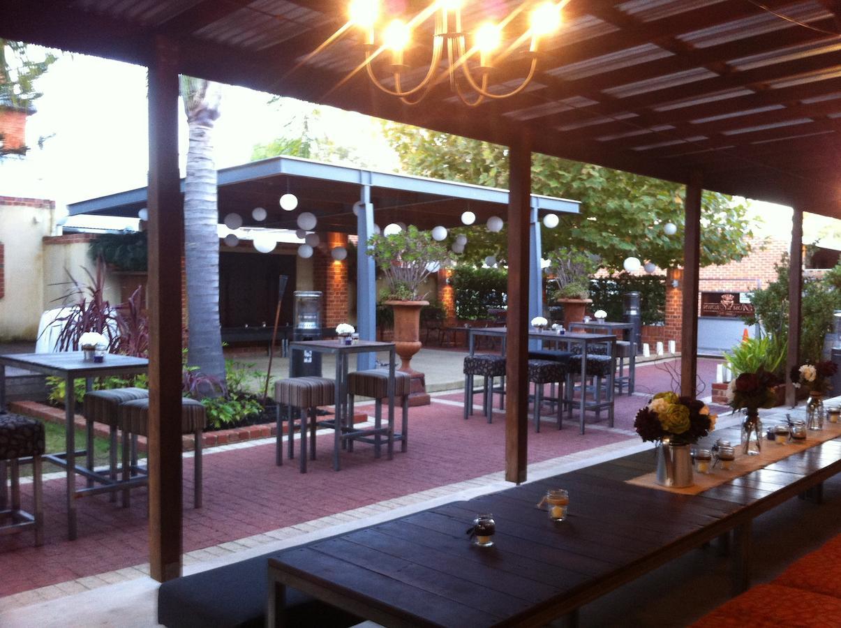 Rose & Crown Hotel Perth Esterno foto